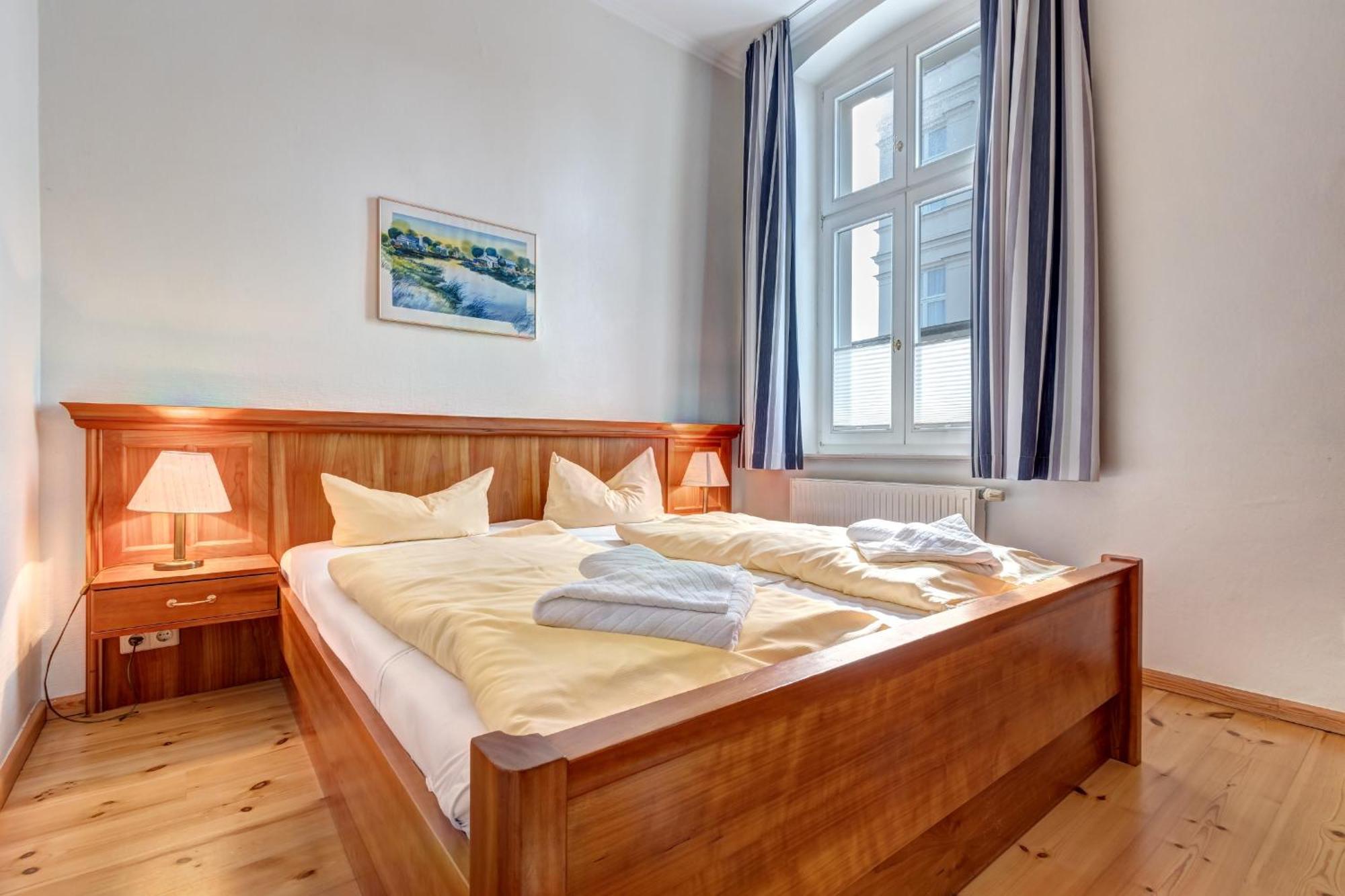 Villa Ahlbeck - Ferienwohnung Kuehlungsborn Heringsdorf Zewnętrze zdjęcie